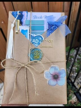 Blind Date With A Book